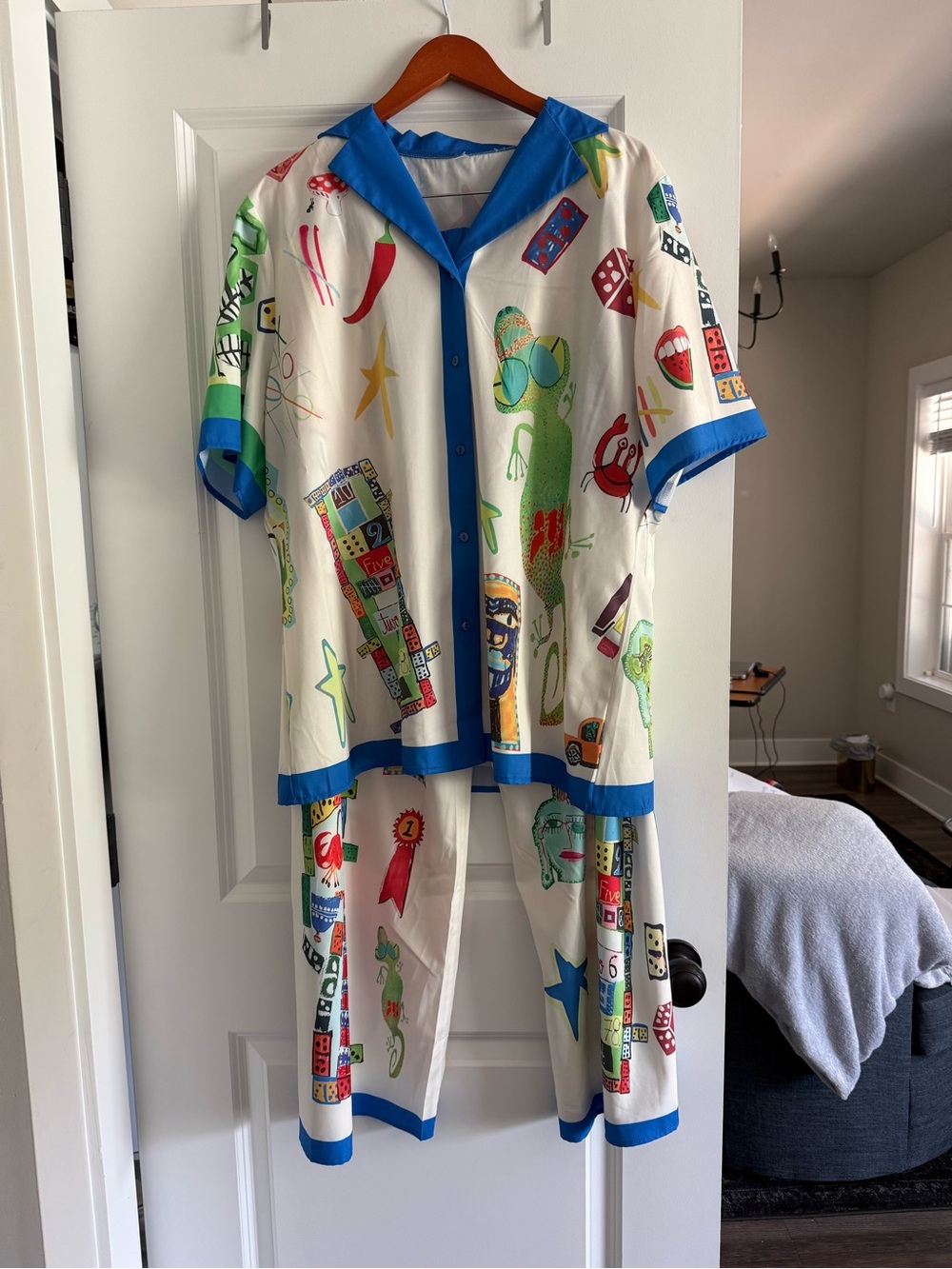 Blue Trim White Women’s Lounge Set with Colorful Print